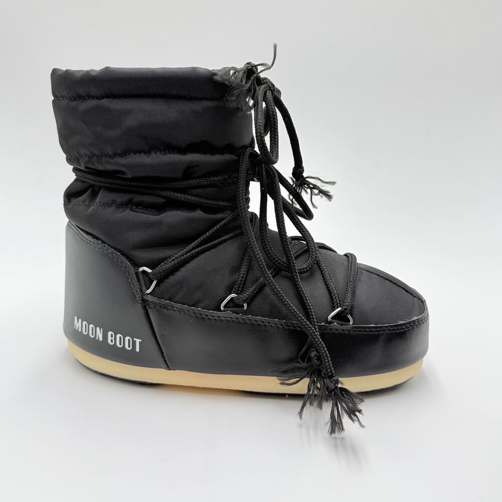 IMG_5755 Moon Boot- Light Low Nylon - Image 1