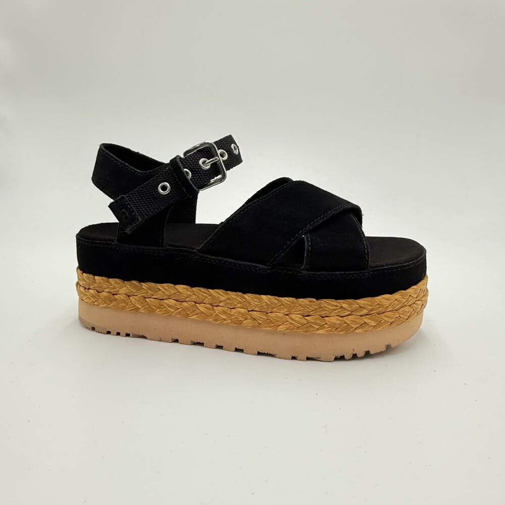 IMG_6167 UGG-Aubrey Ankle - Image 1