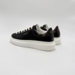 Guess-Salerno - Image 3