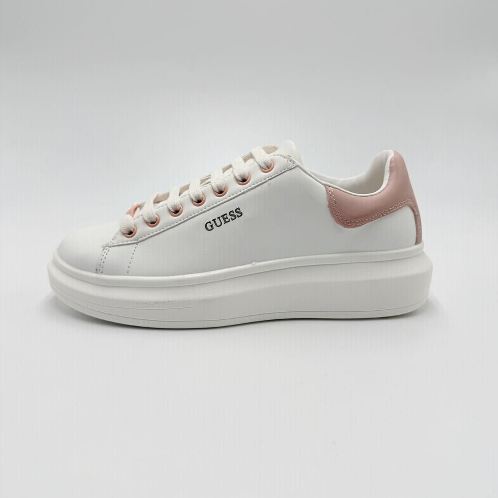 IMG_6338 Guess- Salerno - Image 1