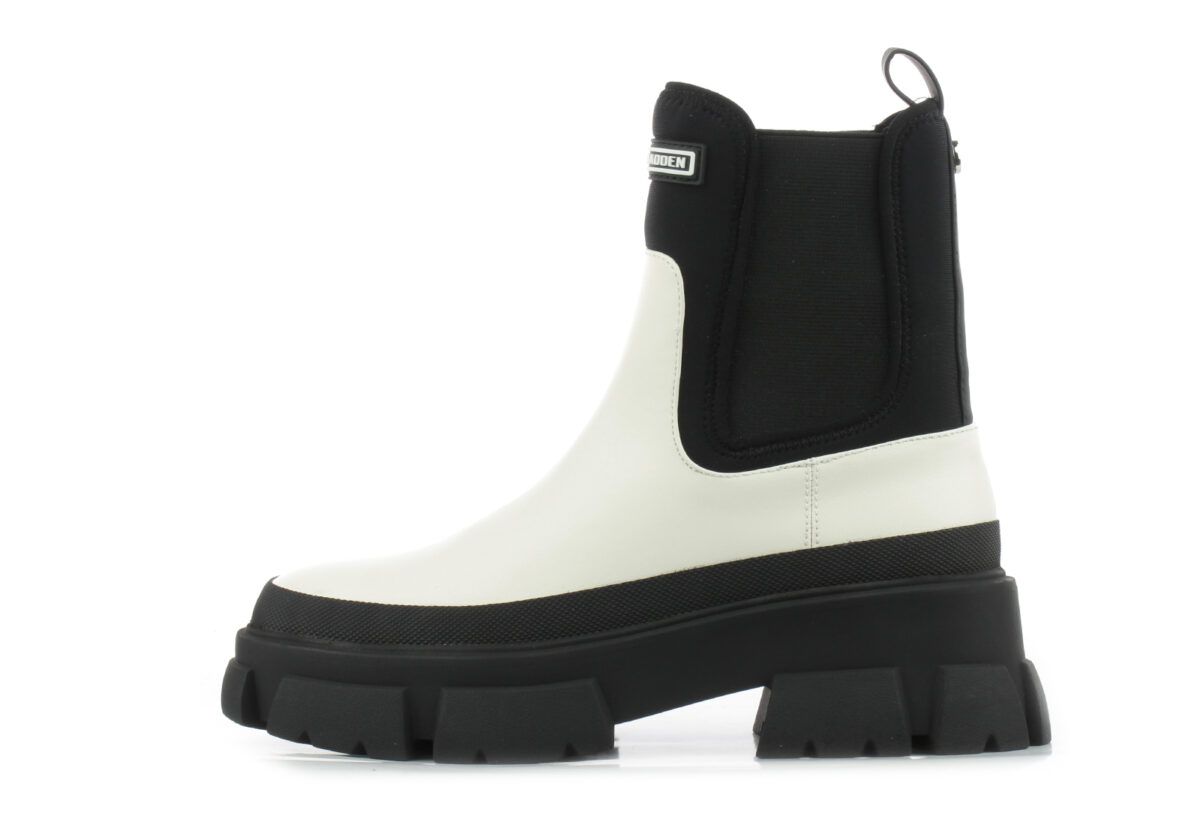 Steve Madden - Triumphal - Image 1