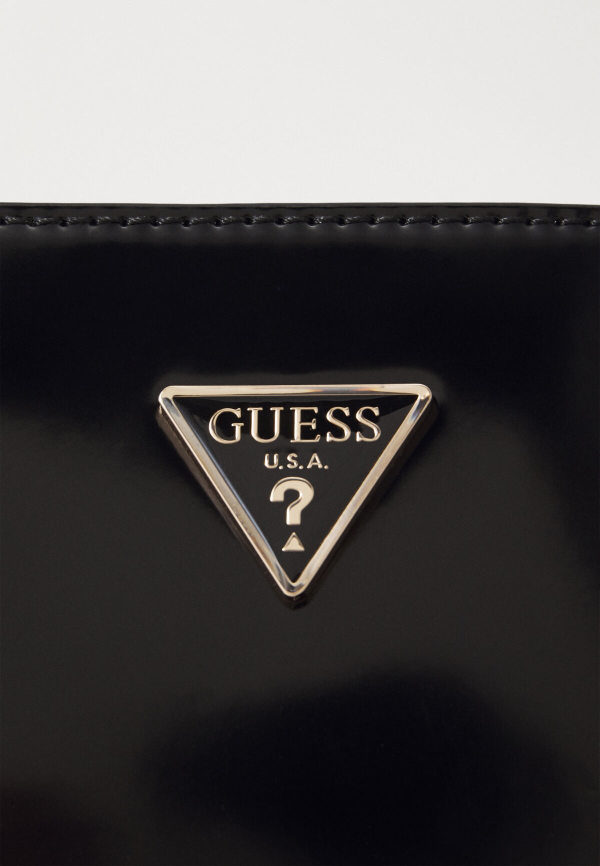 Guess-Arnela Satche - Image 2